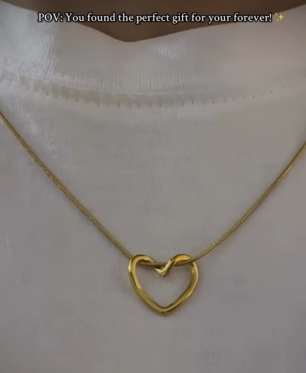Knot heart Necklace
