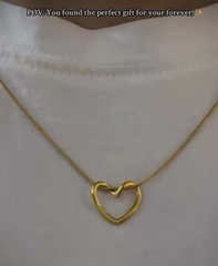 Knot heart Necklace